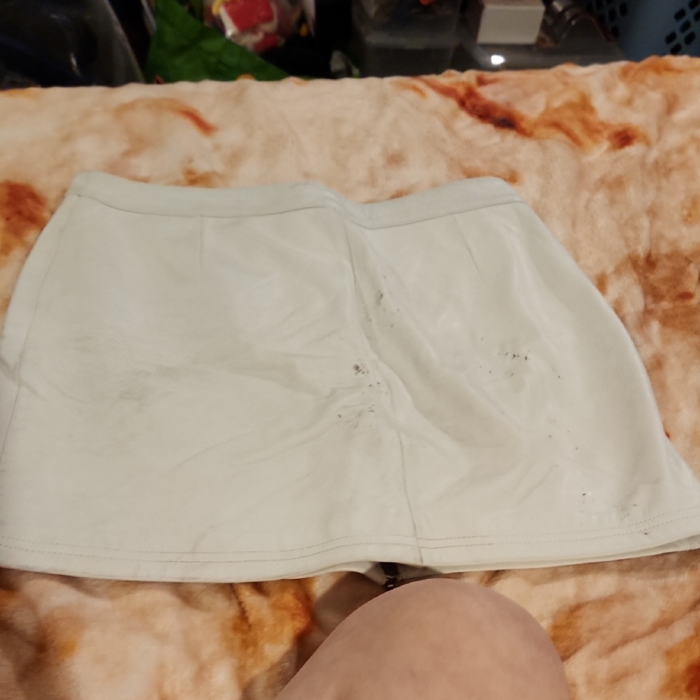 White Leather Mini Skirt - Picture 2 of 9